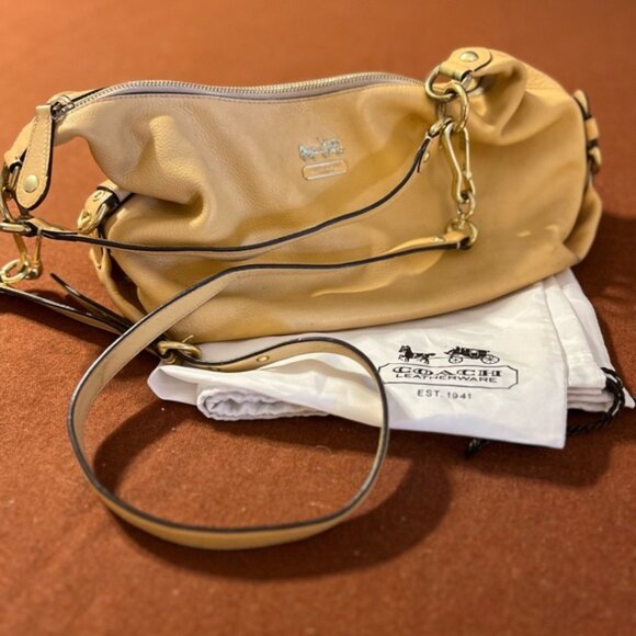 Coach Madison Tan Leather Hobo Bag - Picture 12 of 16